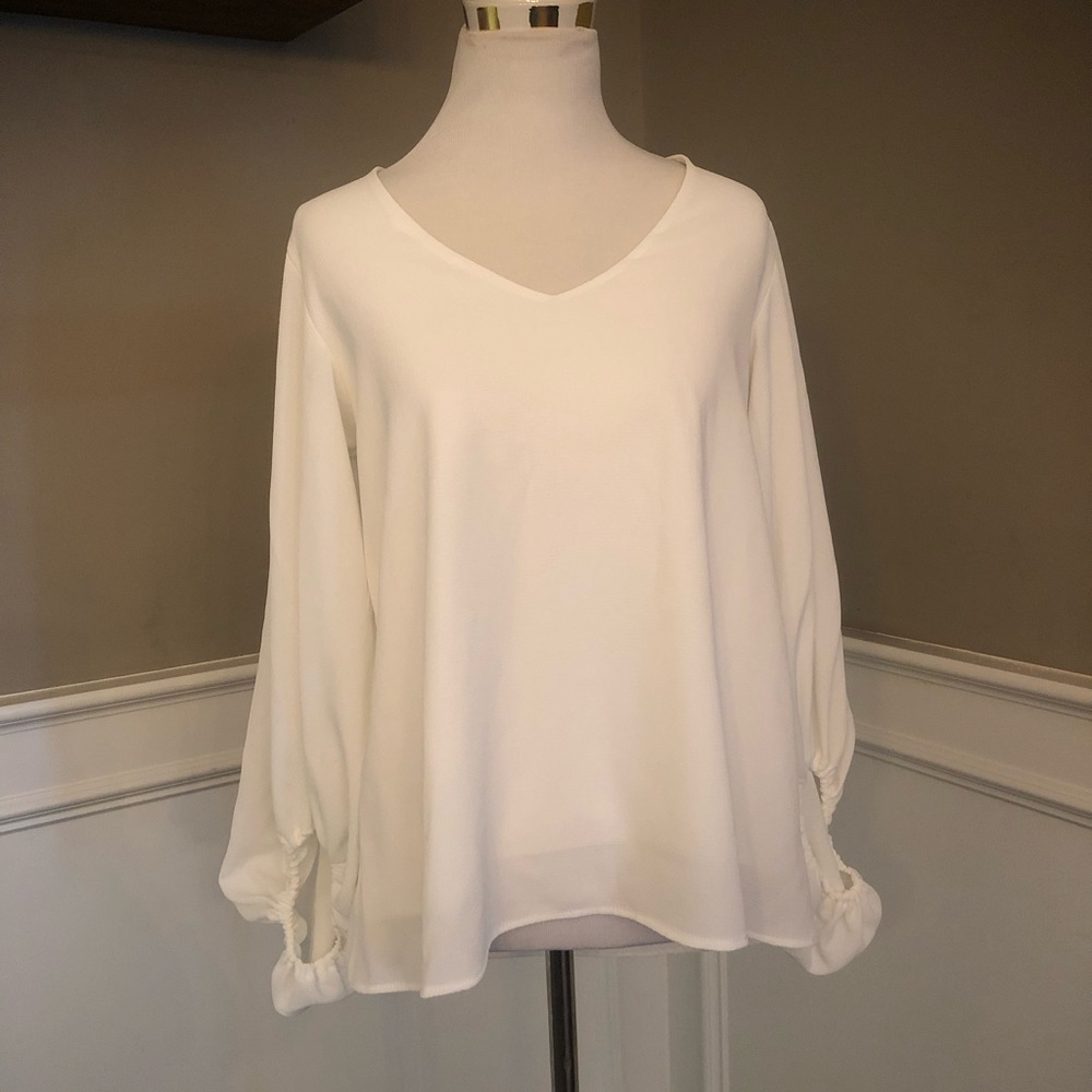 Bells will be ringing Balloon sleeve blouse